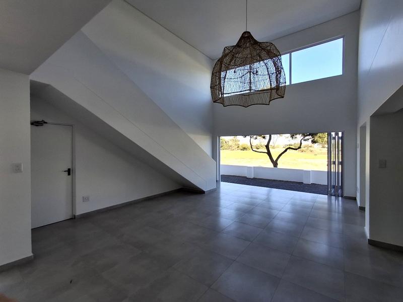 4 Bedroom Property for Sale in Shelley Point Western Cape